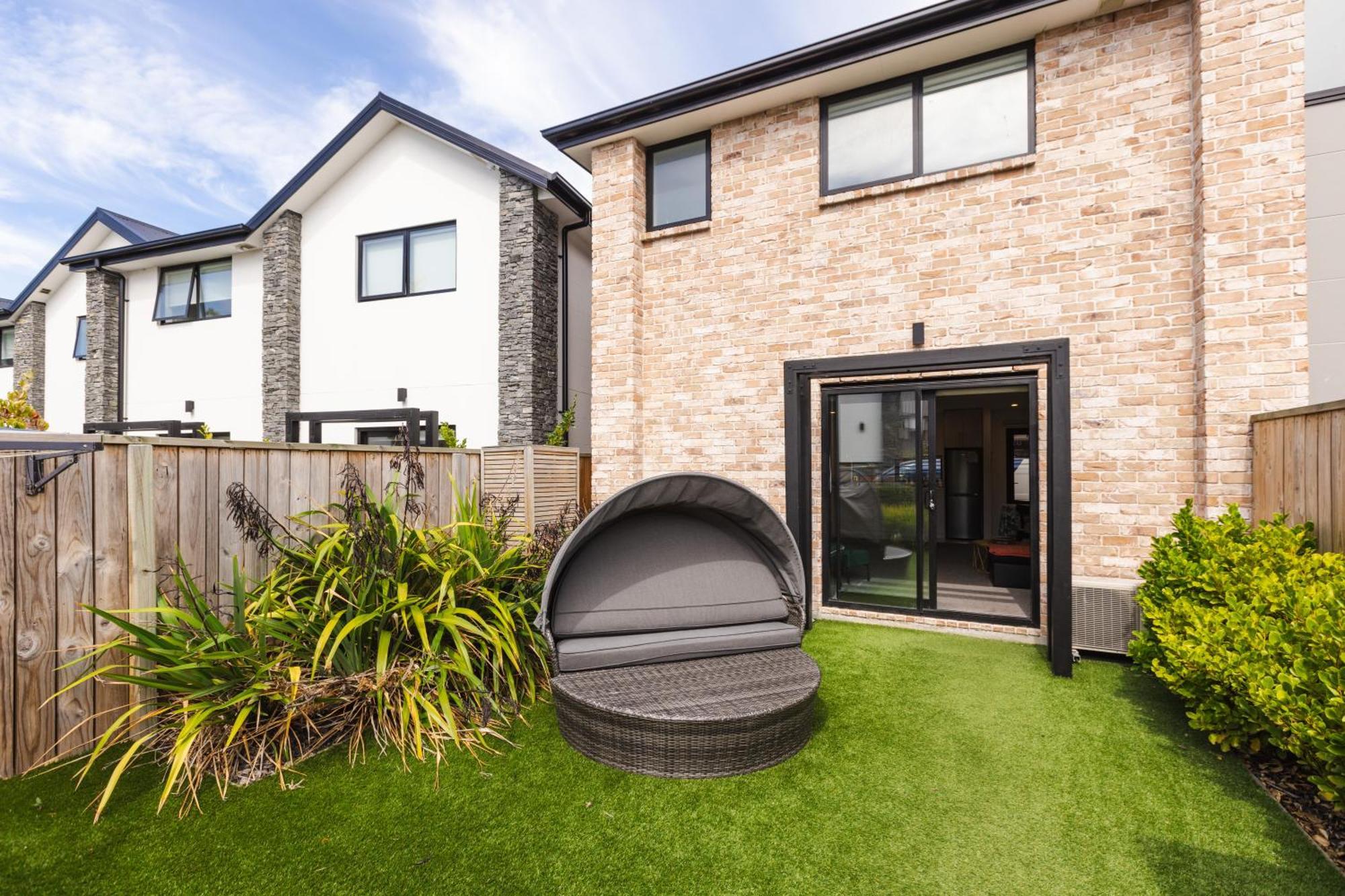 Modern 2 Bedroom By Hagley Park Christchurch Exterior photo